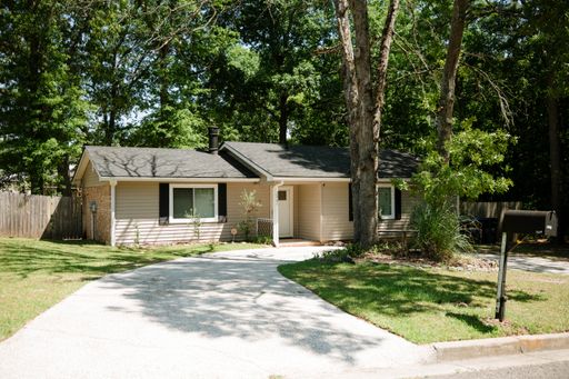 2841 Pheasant Drive - Quail Hollow