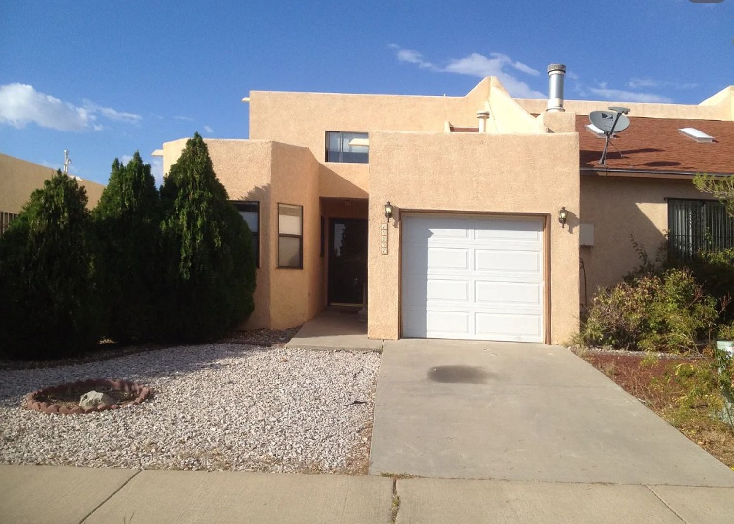 Albuquerque Townhome: 10207 Gutierrez Rd NE