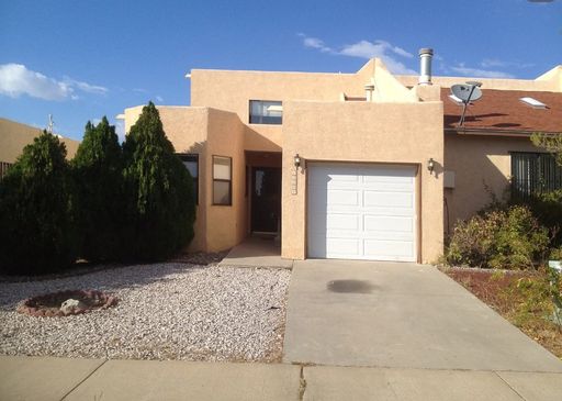 2 Bed 2 Bath-NE Heights Townhome-Available September 1 – photo 1