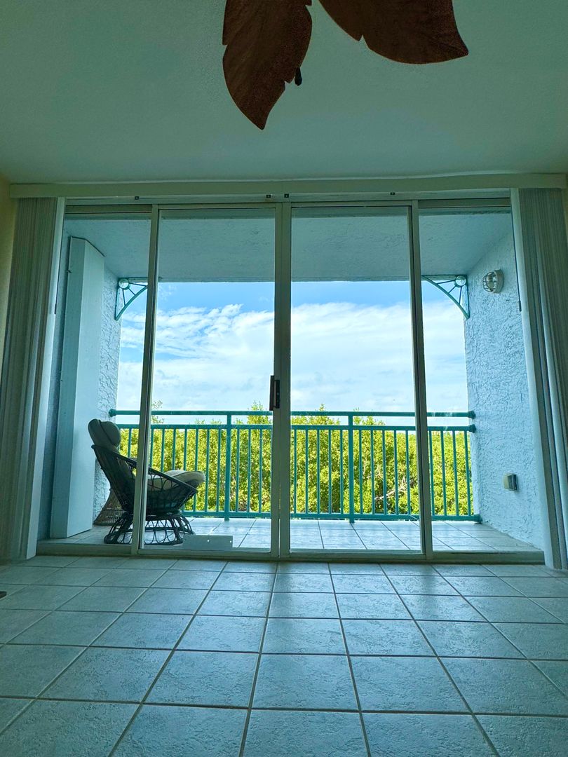 Key West Condo: 3655 Seaside Drive #227