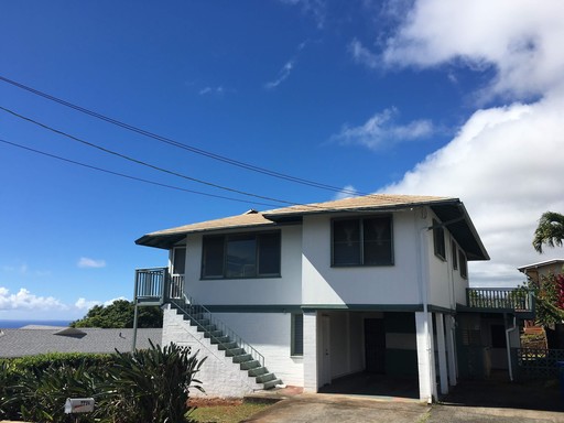 St Louis Heights Lovely very spacious 3 bed, 2 bath with expansive view of Diamond Head PET NEGOTIABLE, utils incl except elec for AC – photo 1