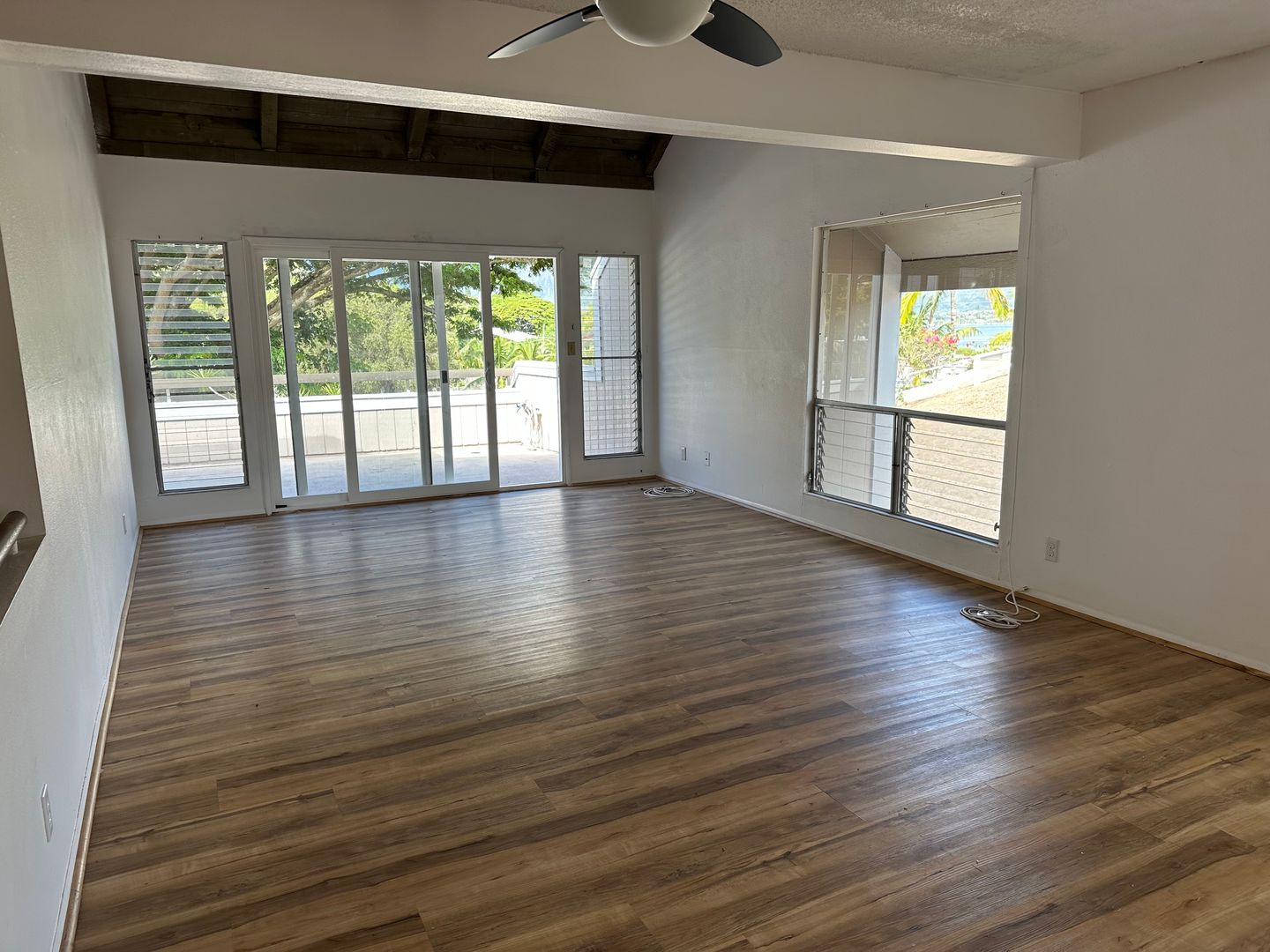 Kaneohe Townhome: 44-174 Laha Street 1906