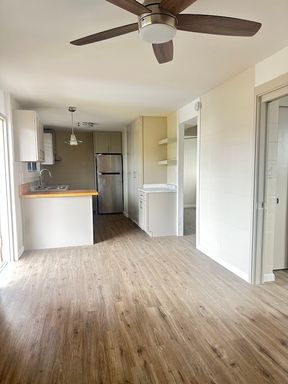 Kalihi Convenient location NEWLY RENOVATED Third Floor walk up 2 bedroom, 1 bath, 1 parking stall incl water & sewer – photo 1