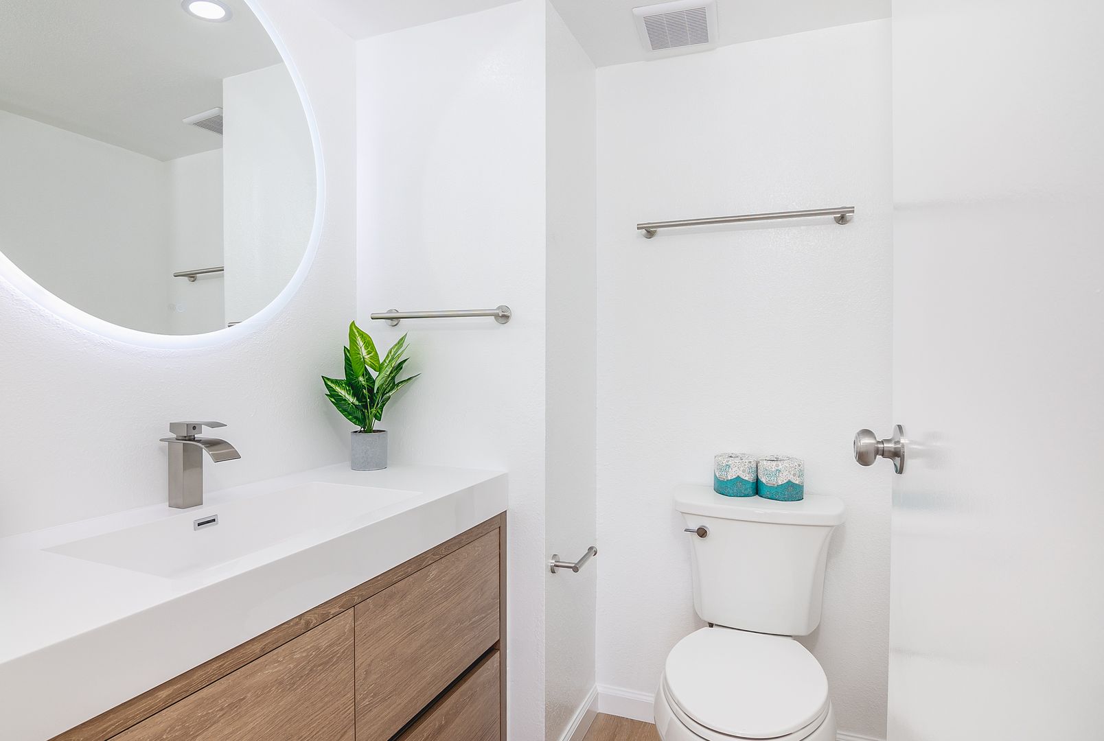 Honolulu Condo: 2754 Kuilei St. #804