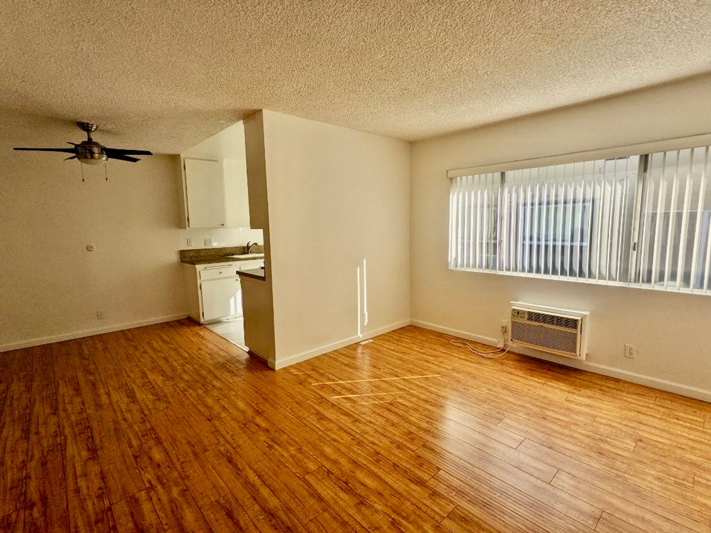 Los Angeles Apartment: 1539 N. Bronson Ave.