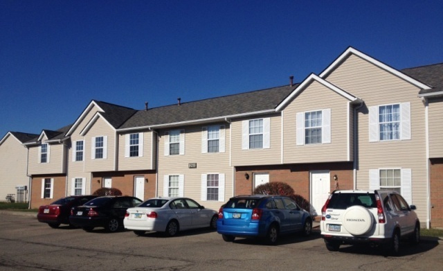 Newark Apartment: Empire Drive