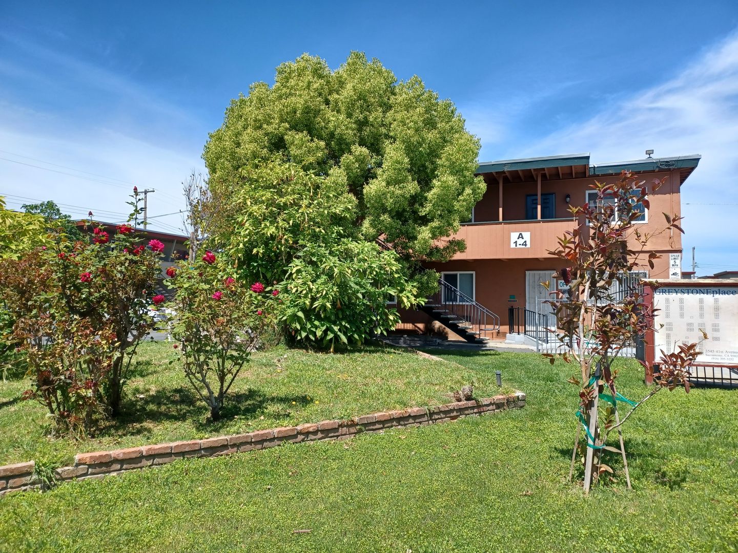 Sacramento Apartment: 3545 41st Avenue