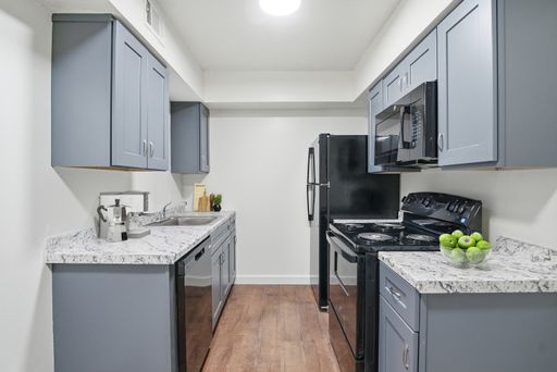 Save up to $500 off Move In Costs with your EXCELLENT CREDIT! PM *Restrictions apply – photo 1