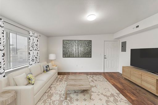 Premier River Bend Living | Save Up to $500 on Move-In Costs!