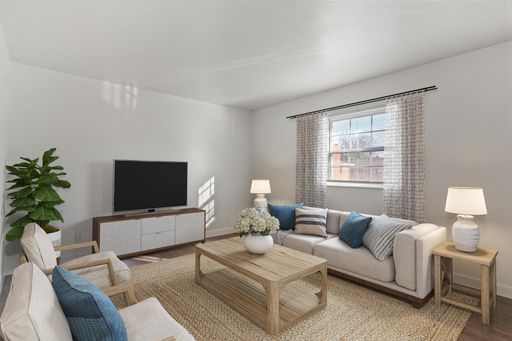 Premier River Bend Living | Save Up to $500 on Move-In Costs!