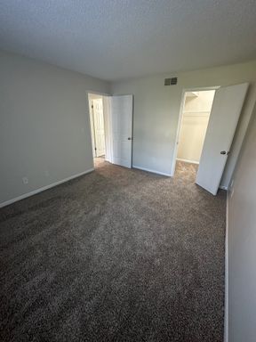 7118 E Arbor Trace Lane, Knoxville, TN 37909