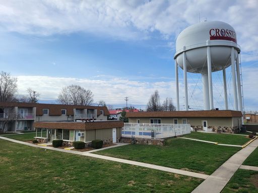 Highland Courtyard Loop, Crossville, TN 38555