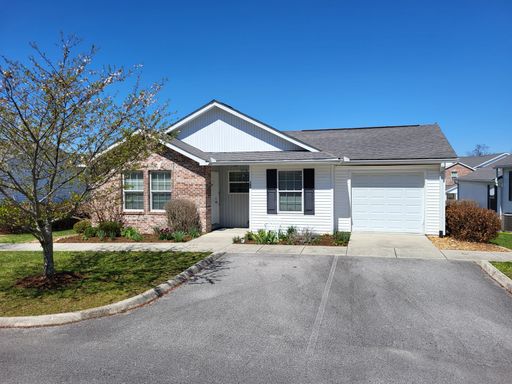 254 Charleston Lane, Crossville, TN 38555