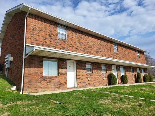 Buchanan Square, Crossville, TN 38555