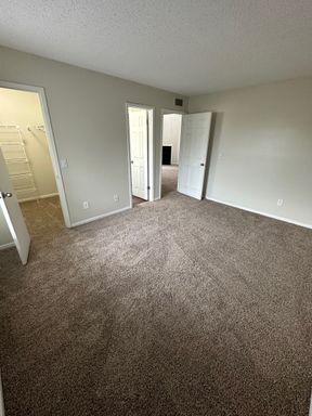 7118 E Arbor Trace Lane, Knoxville, TN 37909