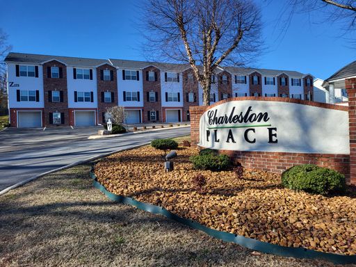 254 Charleston Lane, Crossville, TN 38555