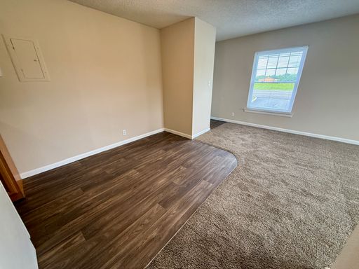 1661 Sparta Hwy, Crossville, TN 38555