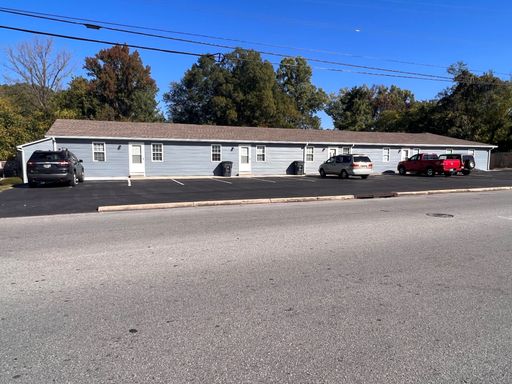 579 West Fourth St #B-03, Cookeville, TN 38501