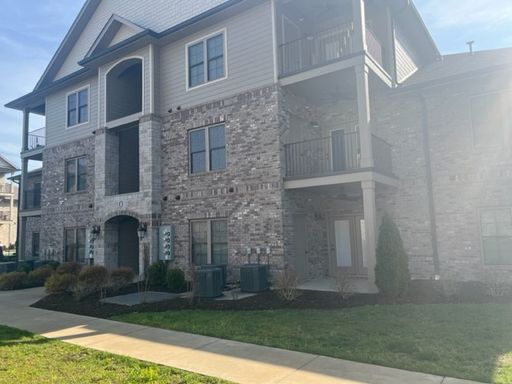 75 E Veterans Dr, Cookeville, TN 38501