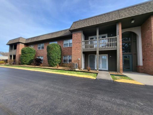 Hayes Street, Crossville, TN 38555