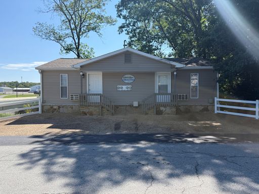 River Lane, Crossville, TN 38555