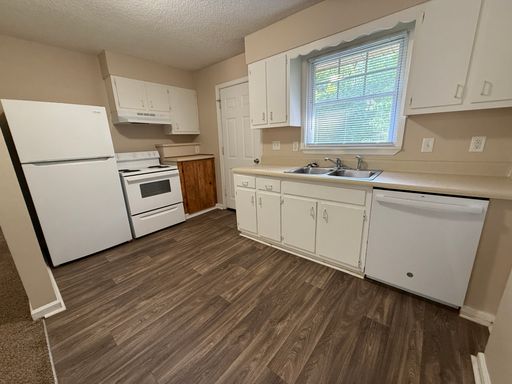 Halstead Drive, Crossville, TN 38555