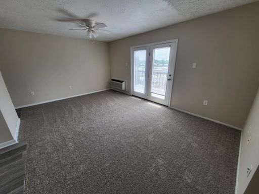 Webb Ave, Crossville, TN 38555