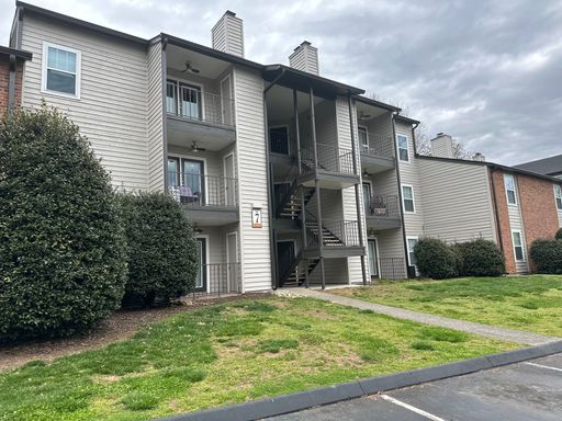 7118 E Arbor Trace Lane, Knoxville, TN 37909