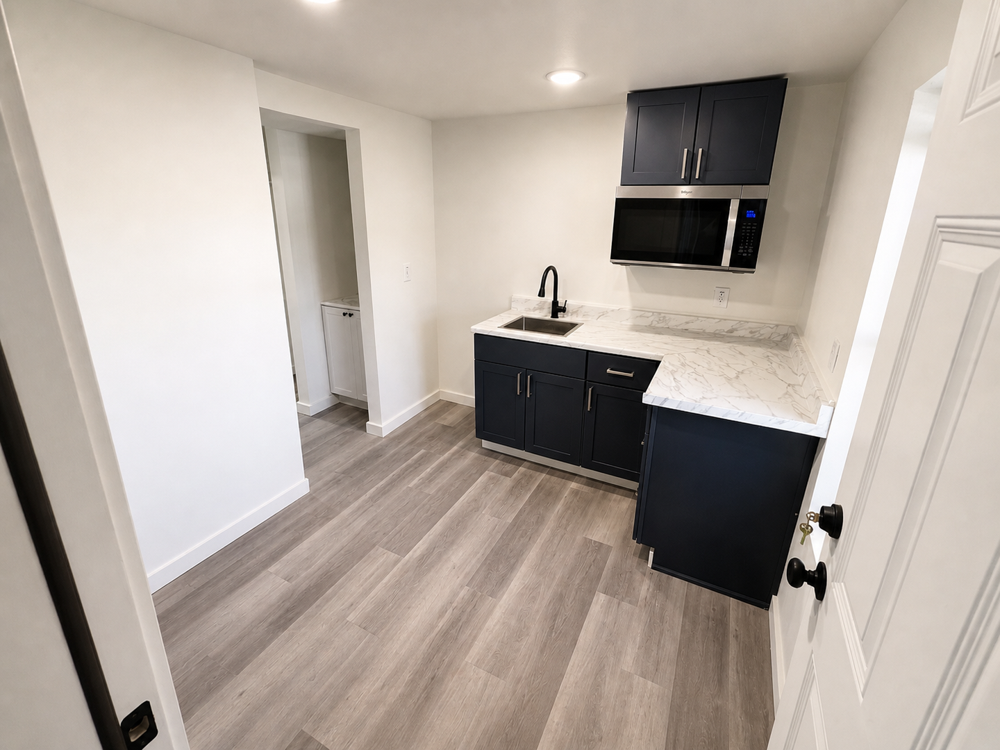 Troy Apartment: 525 South Main Street