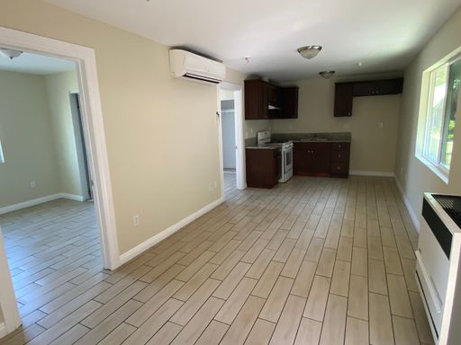 NOW LEASING! Upstairs Apt unit 3bed/1bath - Fully Renovated Building - Parking & Laundry Facilities on site – photo 1