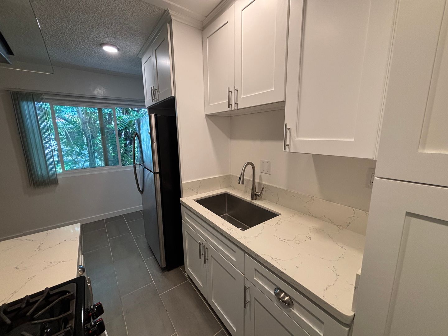 Sherman Oaks Apartment: 4540 Vista Del Monte