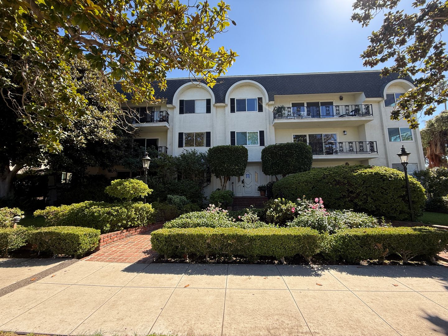 Santa Monica Condo: Unit 204