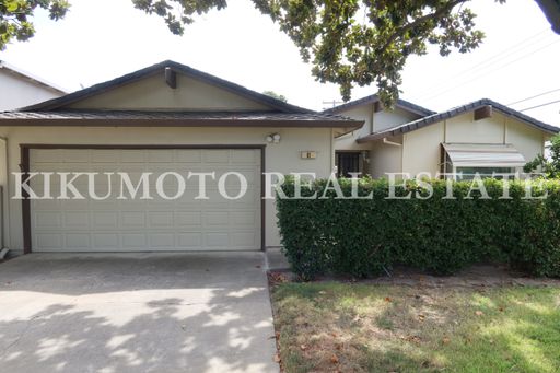 3 Bedroom 2 Bath in the Rosa Del Rio Community – photo 1