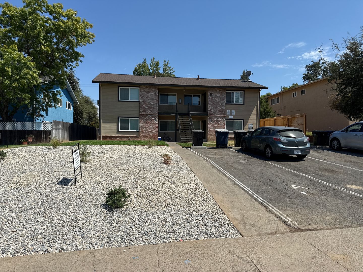 Citrus Hieghts Apartment: 7444 Tiara Way