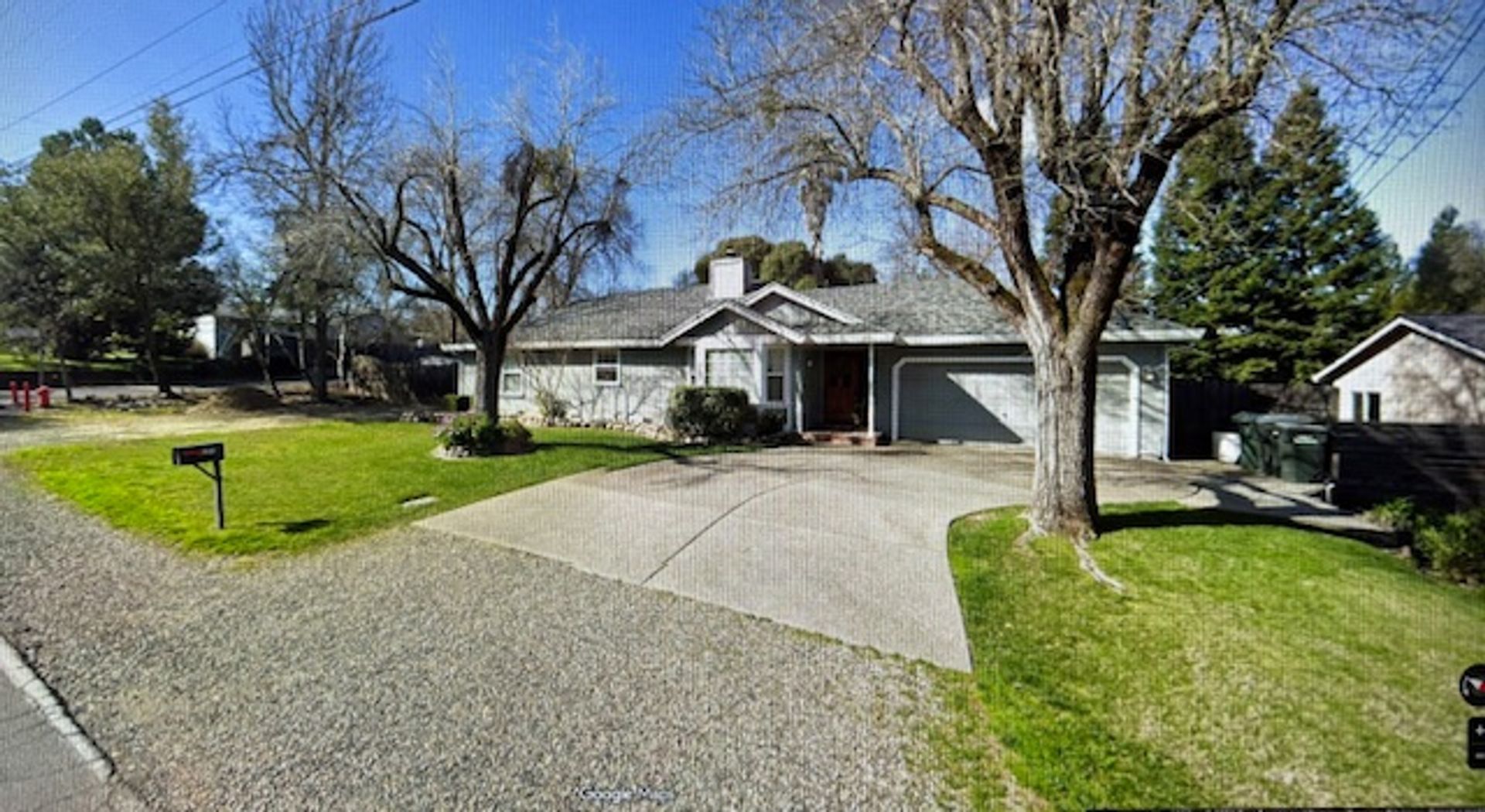Orangevale House: 6805 Chestnut Ave