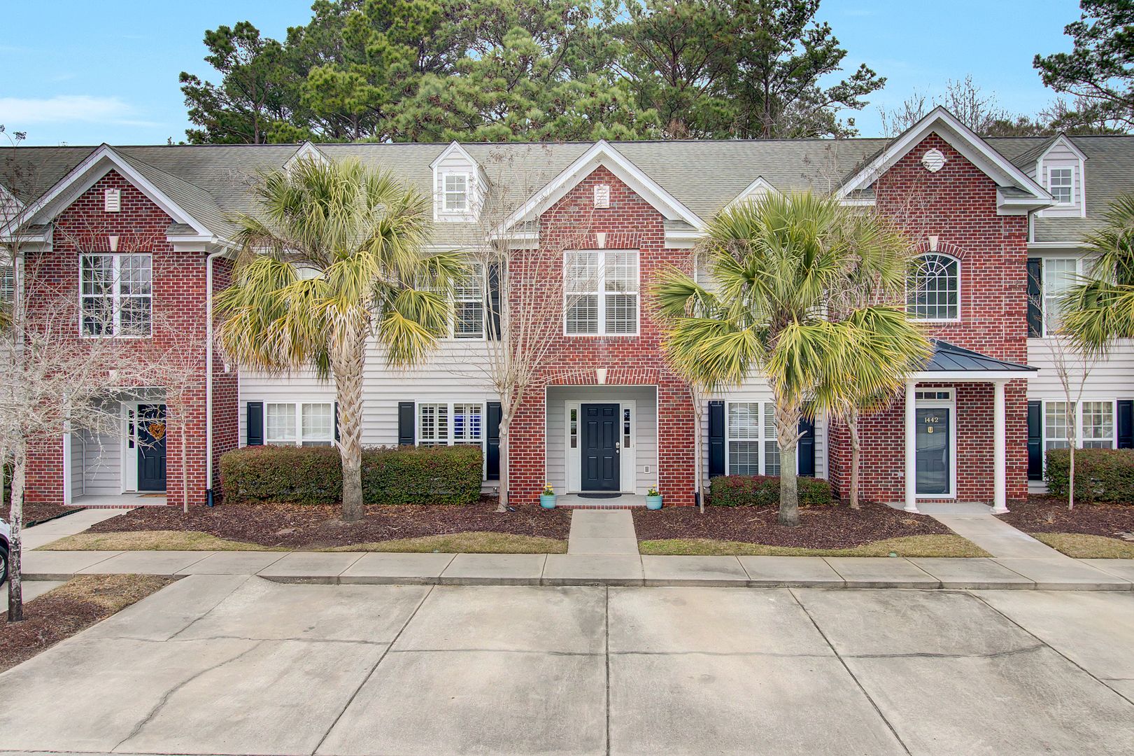 Mount Pleasant House: 1443 Wellbrooke Lane