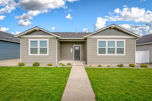 Parkllyn Villa 3 bed 2 bath rancher – photo 1