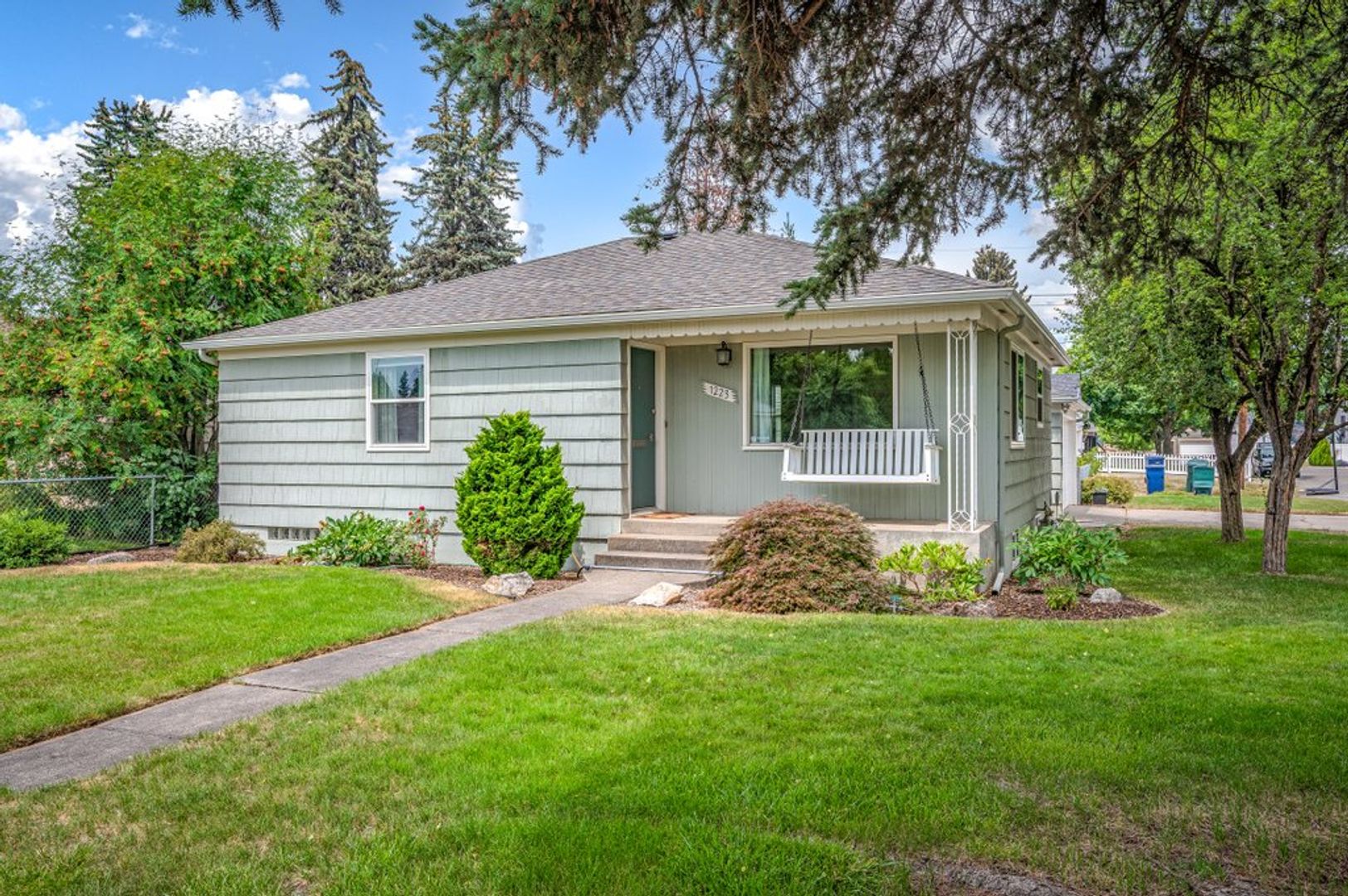 Coeur d'Alene House: 1223 E St. Maries Ave