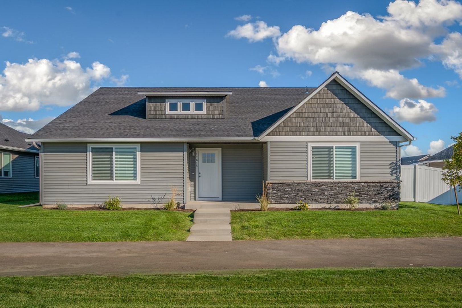 Rathdrum House: 11615 N Railway Ave