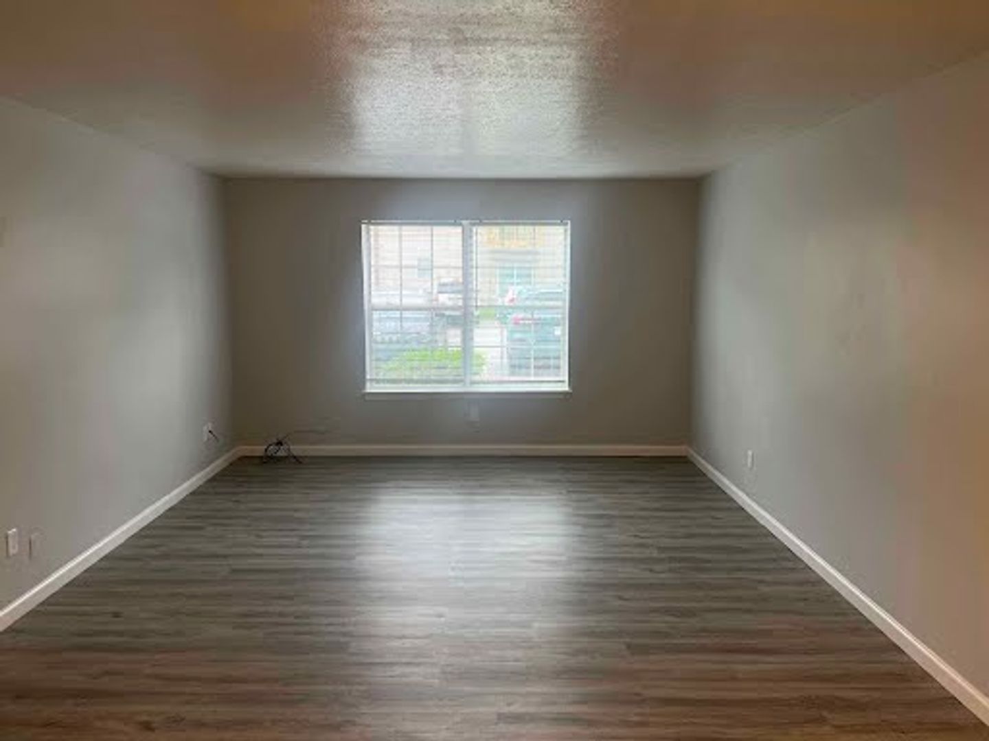 Elizabethtown Apartment: 100 Pear Orchard Estates Dr