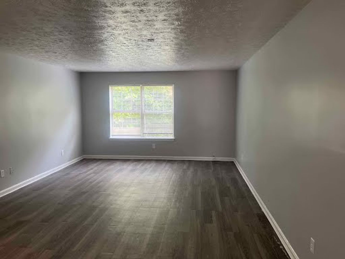 Elizabethtown Apartment: 102 Pear Orchard Estates Dr