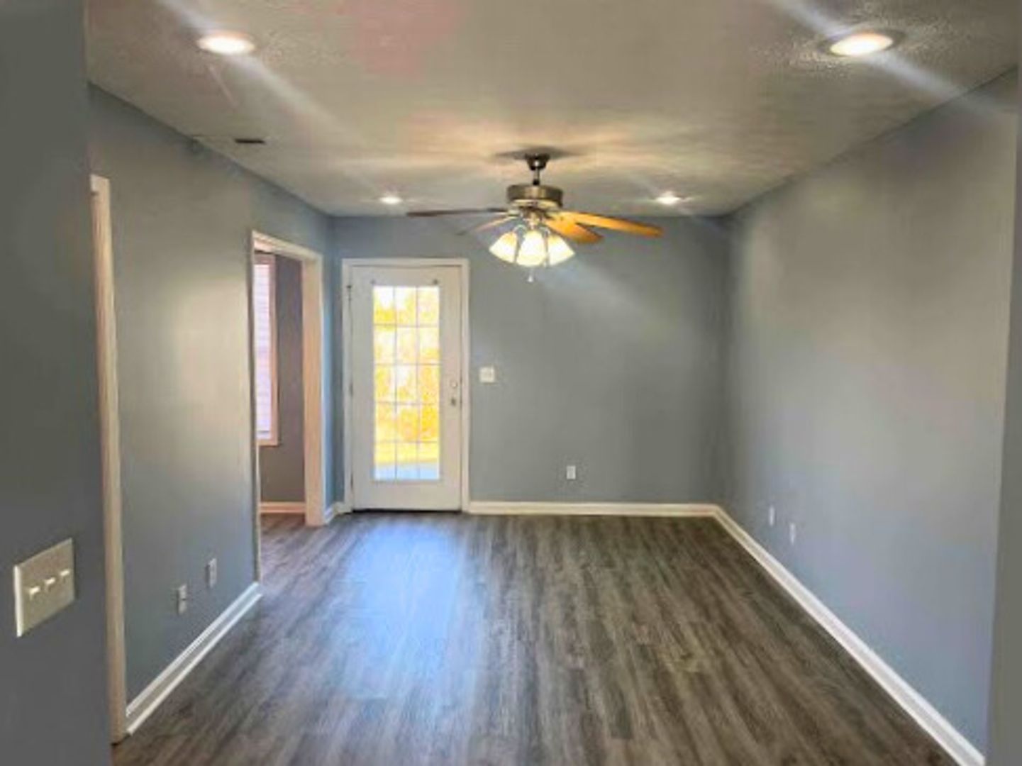 Radcliff Apartment: 141, 143, 145, 147