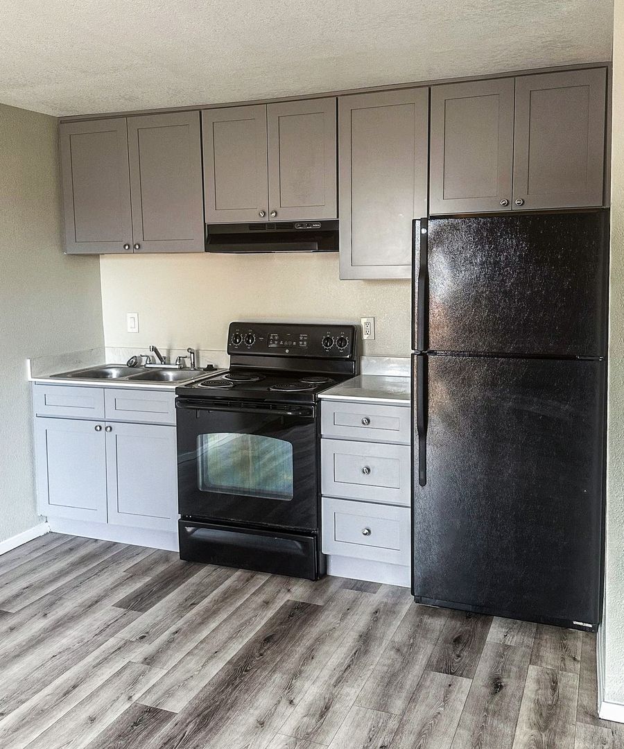 Dallas Apartment: 3919 Sidney Street