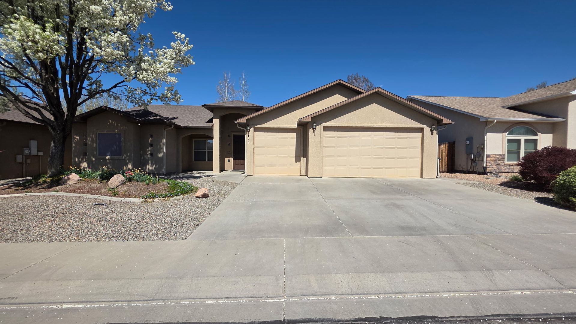 Grand Junction House: 2518 Pierce Ave