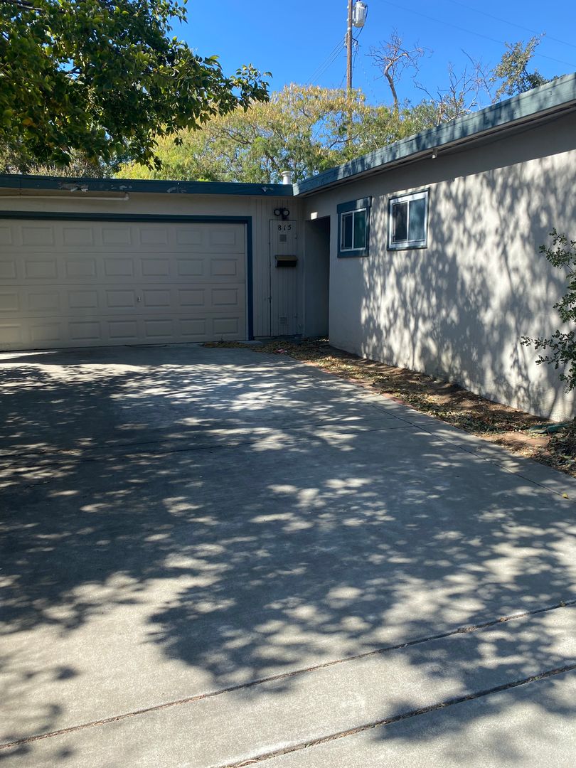 815 Chestnut Lane, Davis, CA 95616
