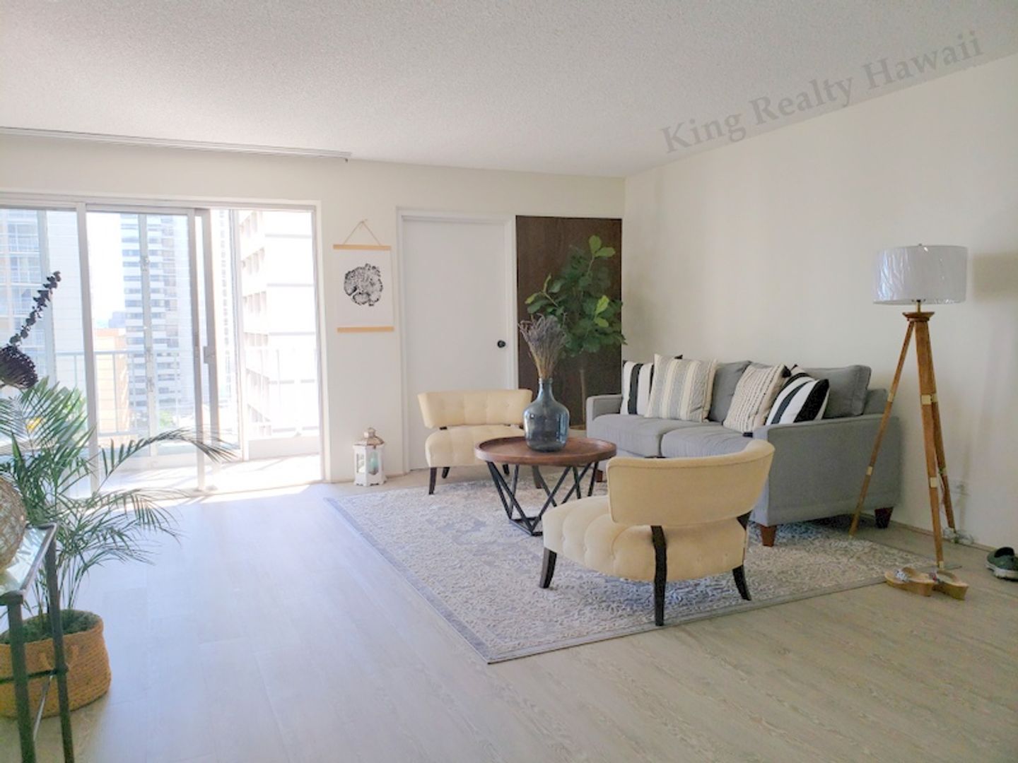 Honolulu Condo: 1111 Wilder Ave #6A