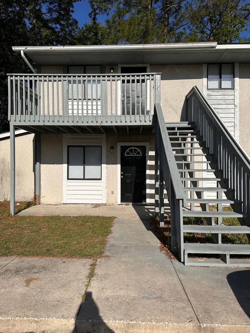 Kingsland Apartment: 107 Sea Parc Street