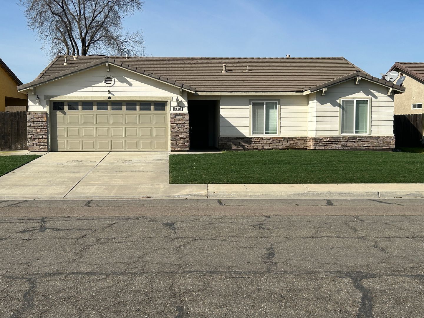 Hanford House: 2416 Glacier Way