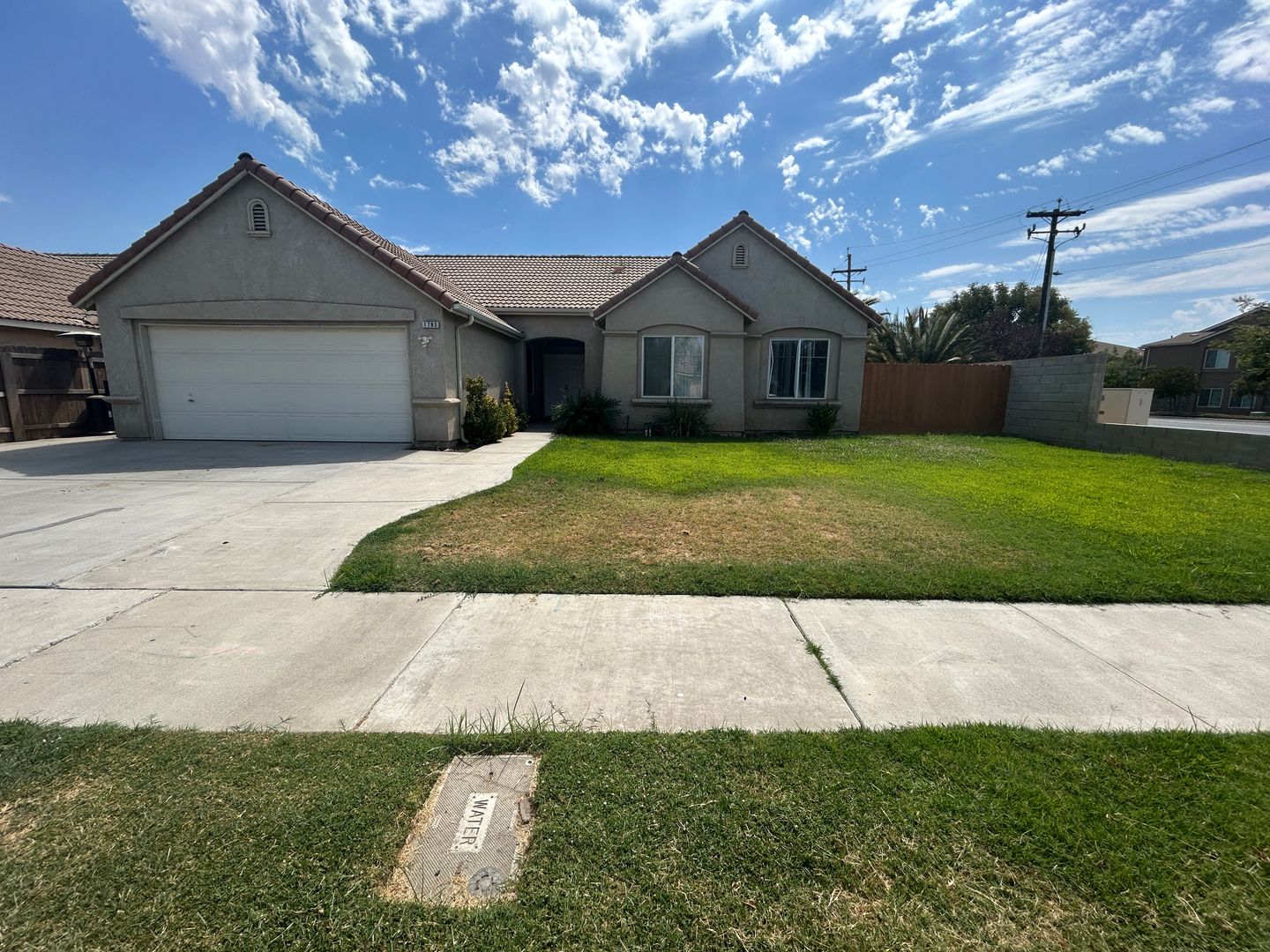 Lemoore House: 1793 Castle Way