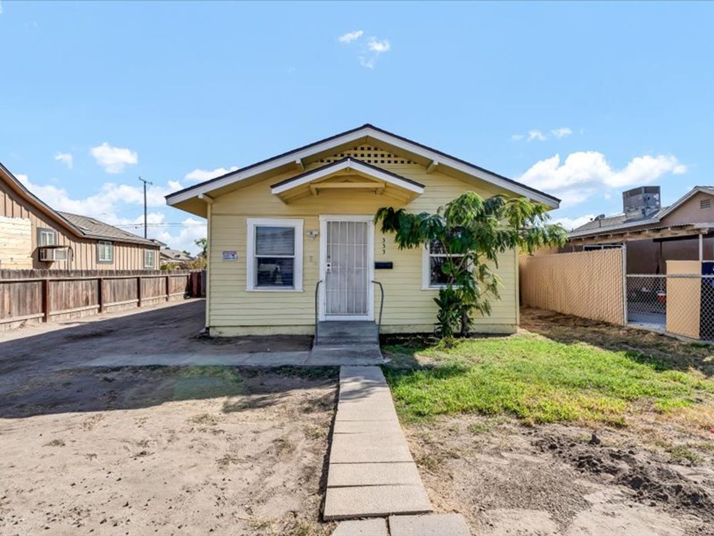 Hanford House: 333 E. Ivy